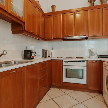 شقة Eliannas نافبليو