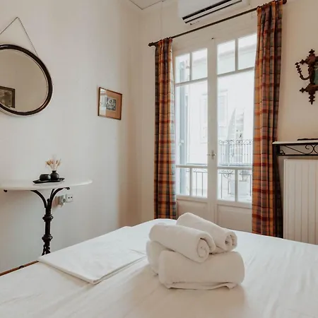 Eliannas نافبليو